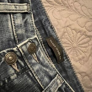 Silver Jeans Women's Blue Straight Leg Jeans